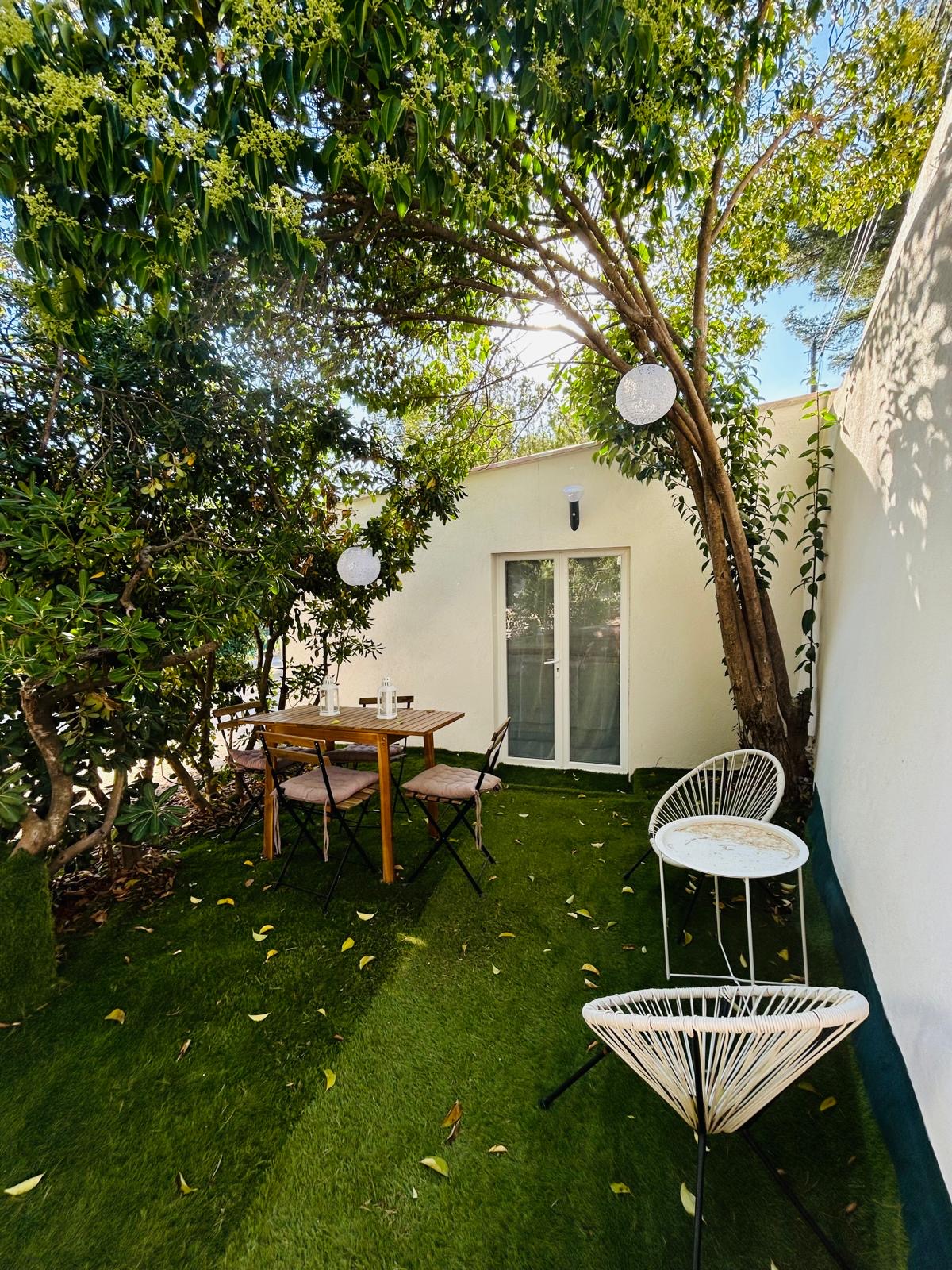 Maison 10 — Studio Bleu Canard 9